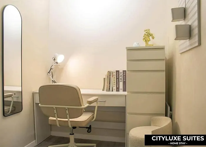 Apartment Beautiful Minimalist 2br Near Lrt 2